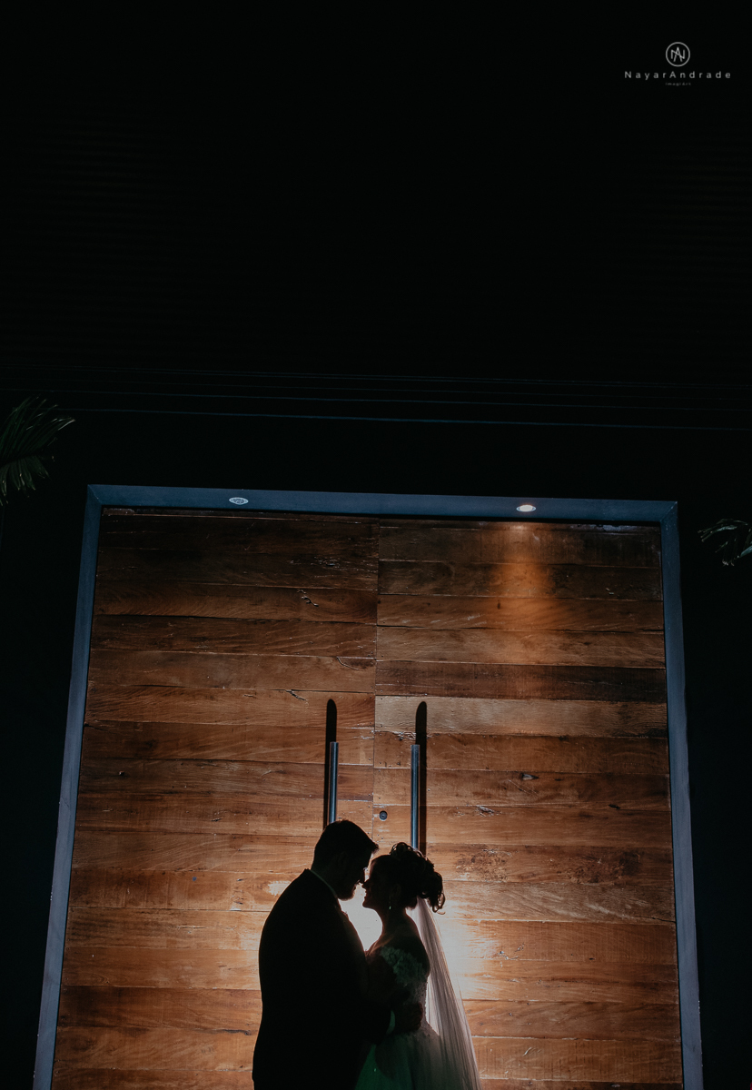 casamento em Sao paulo na casa bertolazzi casamento classico  casal jovem fotografa nayara andrade do litoral de sao paulo santos