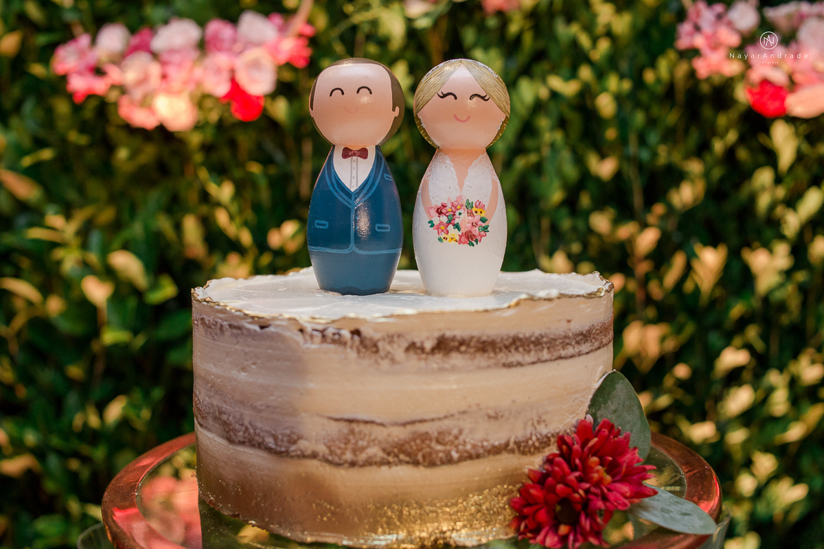 Doces da la brigoderia em santos doces finos CAsamento em santos na igreja santo antonio do valongo cerimonia classica noiva com matilha de quarto metros 
