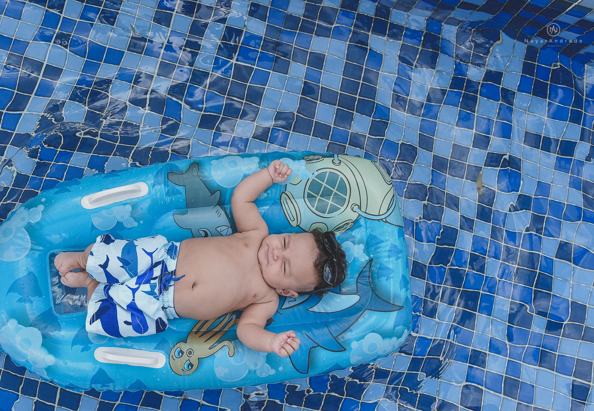 fotos lifestyle de acompanhamento familiar filhos meninos mae e pai mostrando o desenvolvimento natural de uma familia