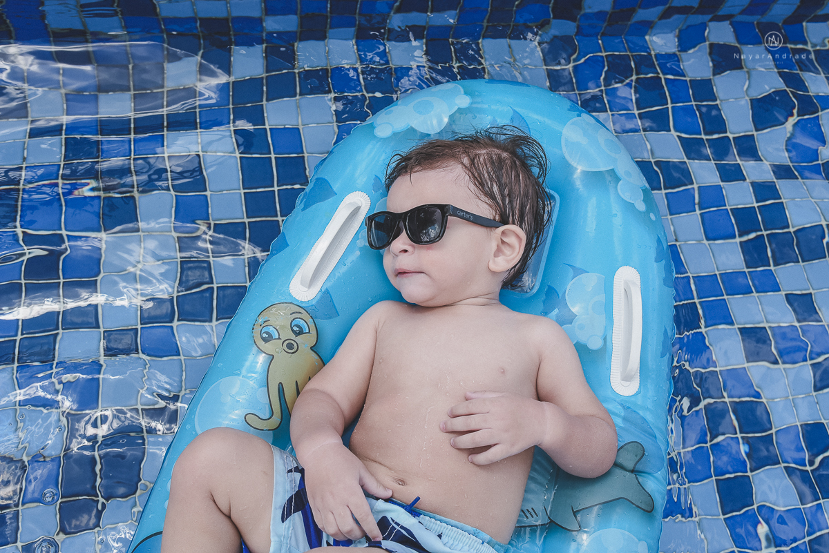 fotos lifestyle de acompanhamento familiar filhos meninos mae e pai mostrando o desenvolvimento natural de uma familia