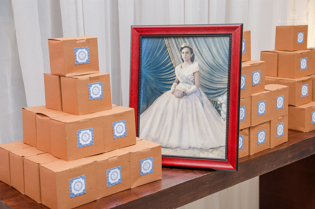 Festa de aniversario de 80 anos comemoracao em familia no clube sirio libanes em santos assessoria jean michel decoracao boulevar flores 