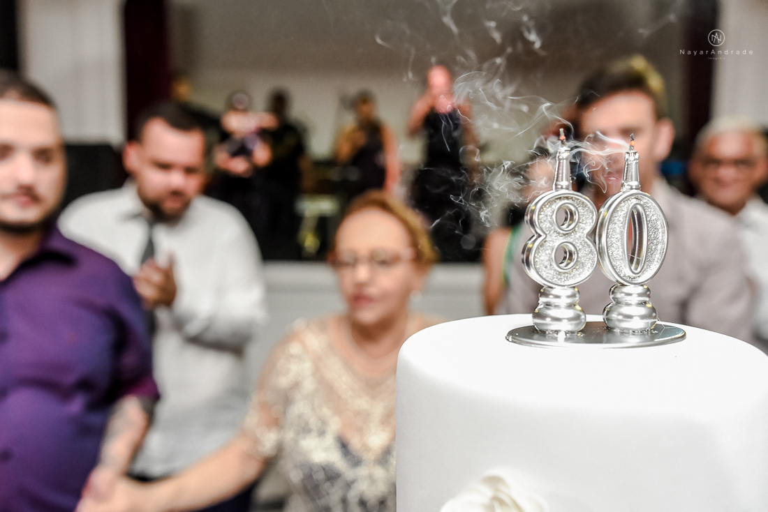 Festa de aniversario de 80 anos comemoracao em familia no clube sirio libanes em santos assessoria jean michel decoracao boulevar flores 