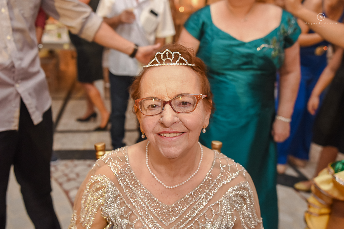 Festa de aniversario de 80 anos comemoracao em familia no clube sirio libanes em santos assessoria jean michel decoracao boulevar flores 