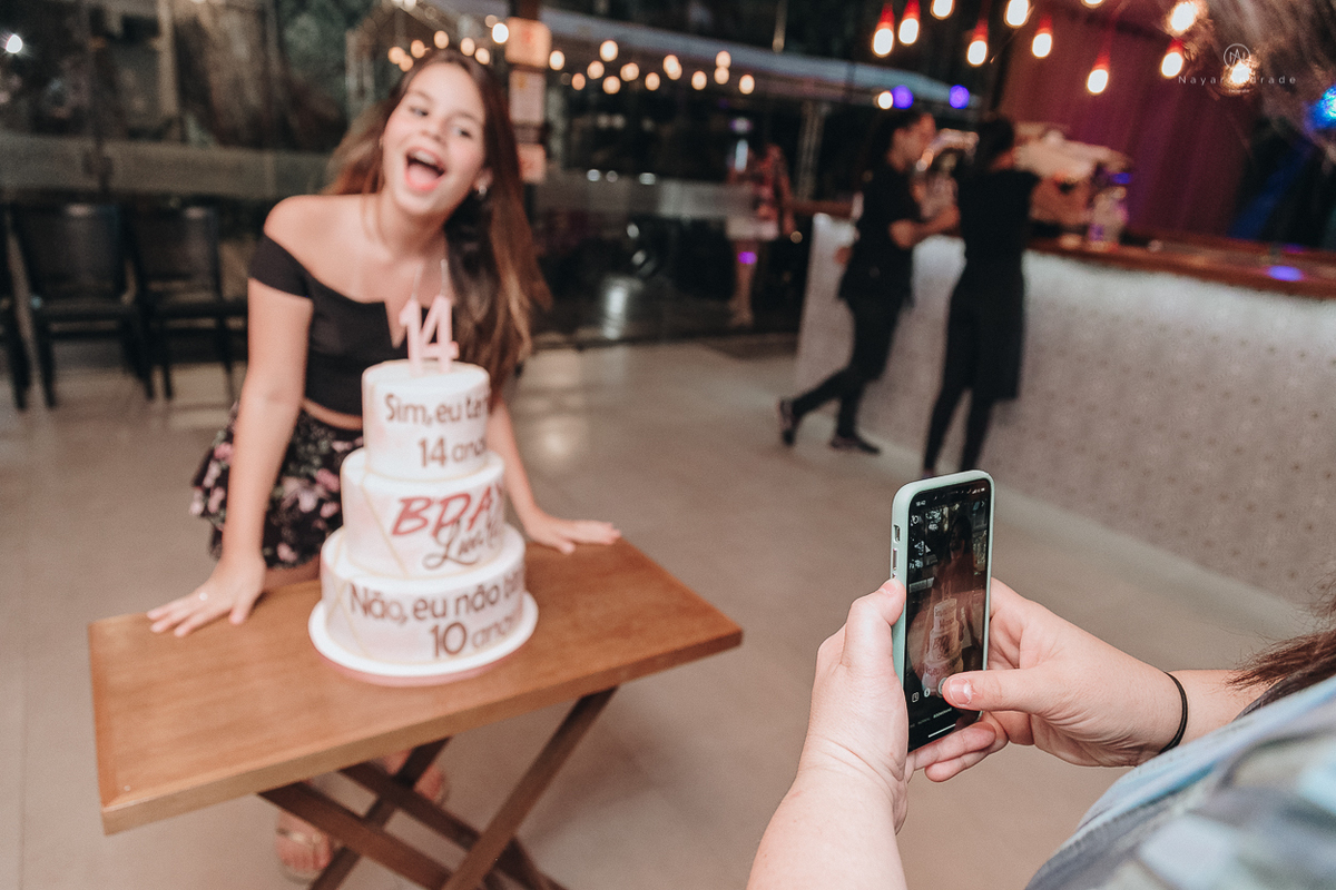 aniversario da Luara Fonseca festa de 14 anos em santos da blogueira mais amada da regiao no savana restaurante com fotografia de nayara andrade