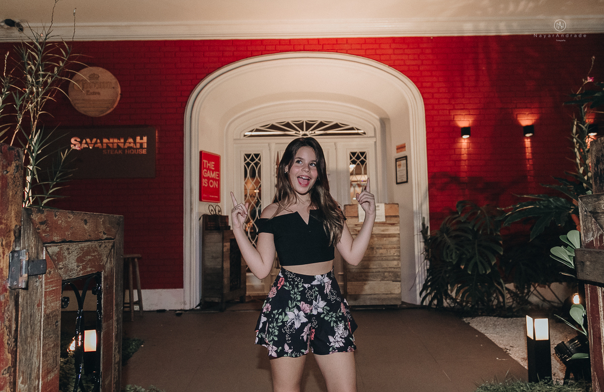 aniversario da Luara Fonseca festa de 14 anos em santos da blogueira mais amada da regiao no savana restaurante com fotografia de nayara andrade