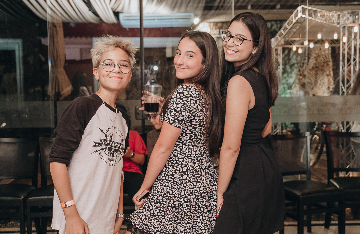 aniversario da Luara Fonseca festa de 14 anos em santos da blogueira mais amada da regiao no savana restaurante com fotografia de nayara andrade