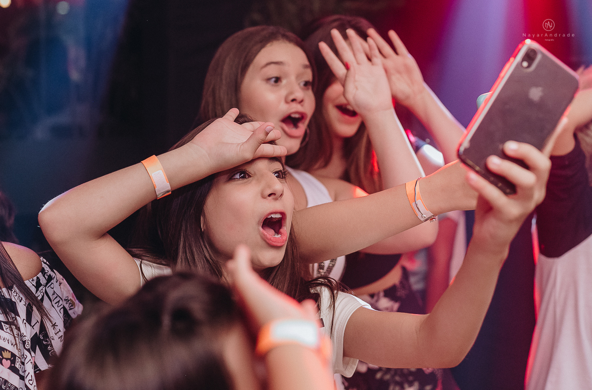aniversario da Luara Fonseca festa de 14 anos em santos da blogueira mais amada da regiao no savana restaurante com fotografia de nayara andrade