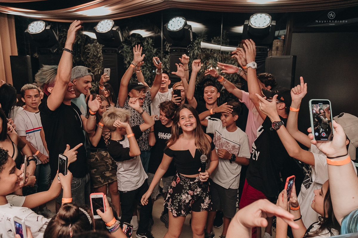 aniversario da Luara Fonseca festa de 14 anos em santos da blogueira mais amada da regiao no savana restaurante com fotografia de nayara andrade