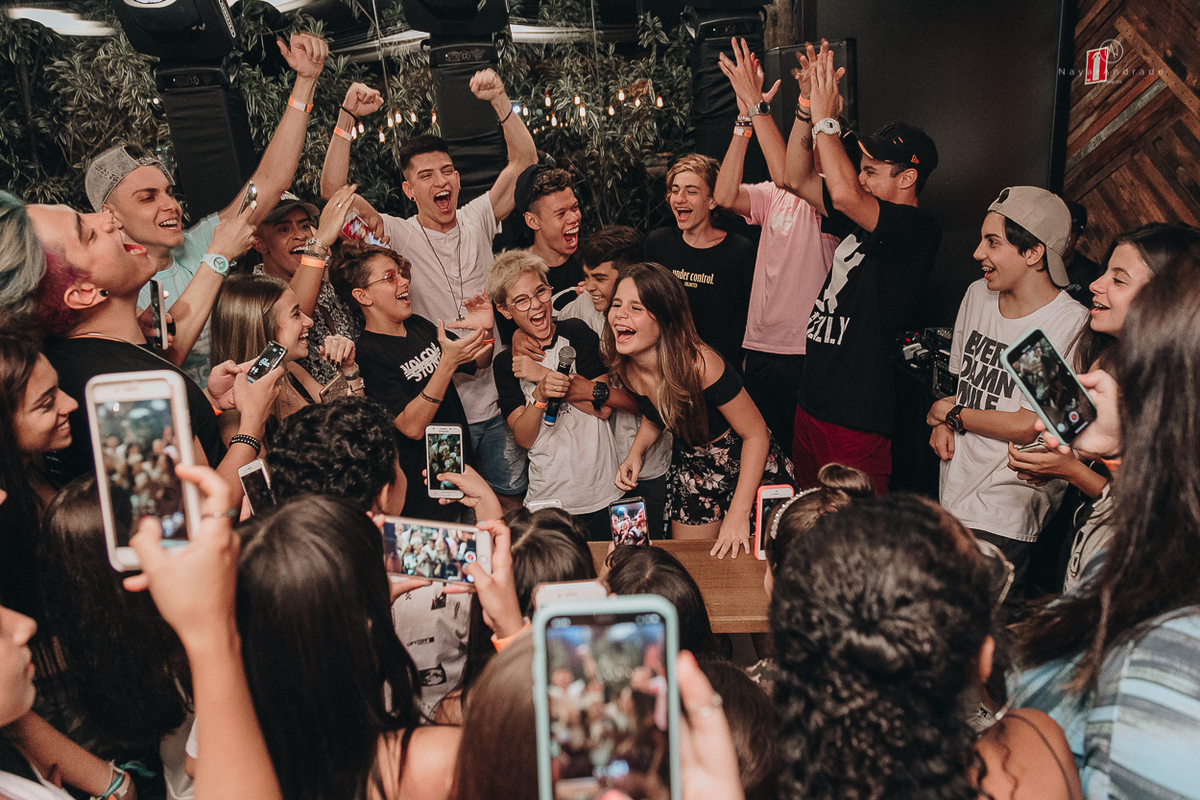 aniversario da Luara Fonseca festa de 14 anos em santos da blogueira mais amada da regiao no savana restaurante com fotografia de nayara andrade