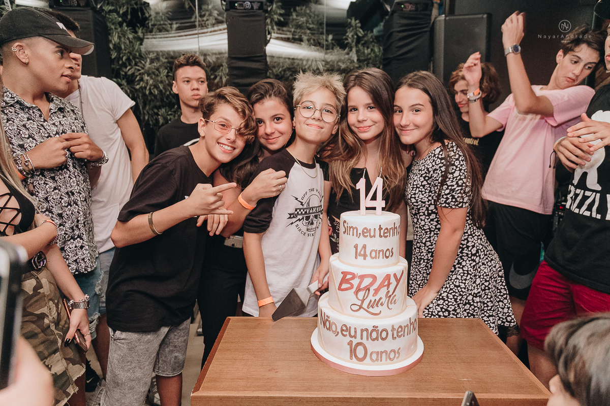 aniversario da Luara Fonseca festa de 14 anos em santos da blogueira mais amada da regiao no savana restaurante com fotografia de nayara andrade