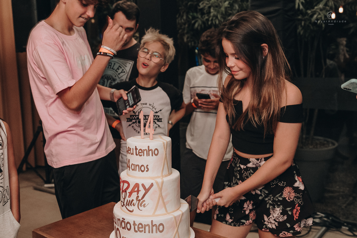 aniversario da Luara Fonseca festa de 14 anos em santos da blogueira mais amada da regiao no savana restaurante com fotografia de nayara andrade