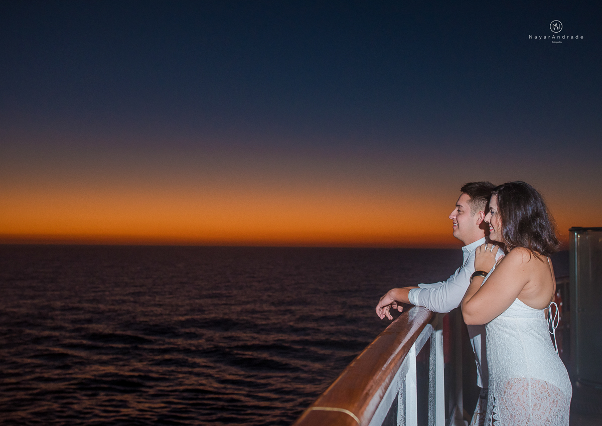 casamento no navio msc seaview noivo bombeiro usando farda fotografia feita pela fotografa nayara andrade de santos festa no navio de casamento