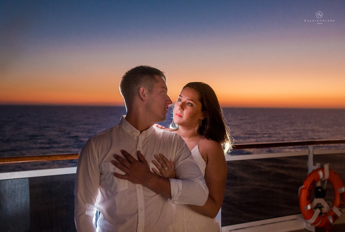 casamento no navio msc seaview noivo bombeiro usando farda fotografia feita pela fotografa nayara andrade de santos festa no navio de casamento