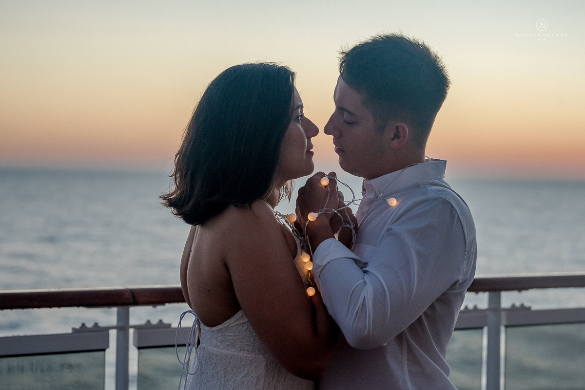 casamento no navio msc seaview noivo bombeiro usando farda fotografia feita pela fotografa nayara andrade de santos festa no navio de casamento