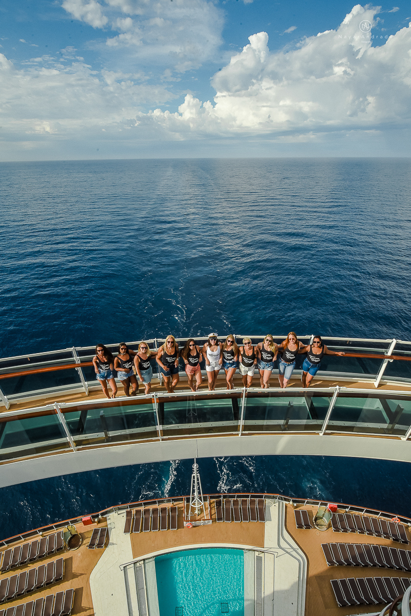 casamento no navio msc seaview noivo bombeiro usando farda fotografia feita pela fotografa nayara andrade de santos festa no navio de casamento