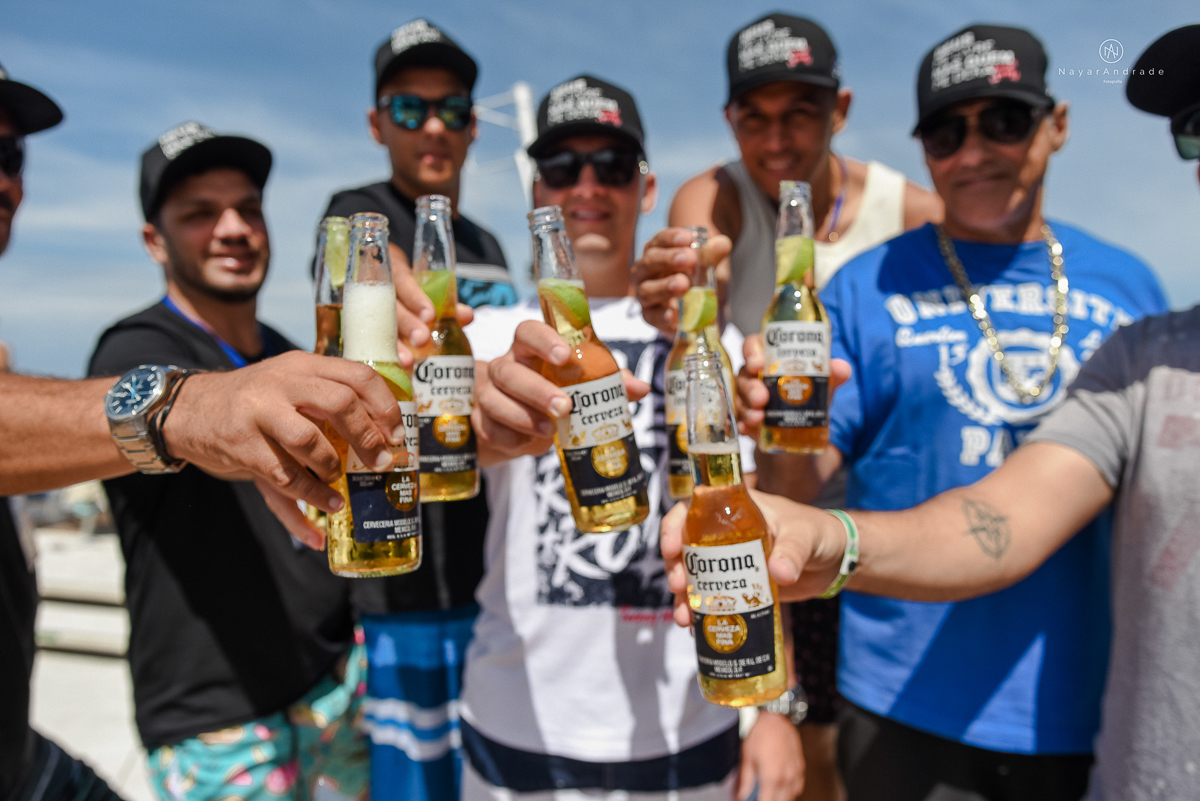 casamento no navio msc seaview noivo bombeiro usando farda fotografia feita pela fotografa nayara andrade de santos festa no navio de casamento