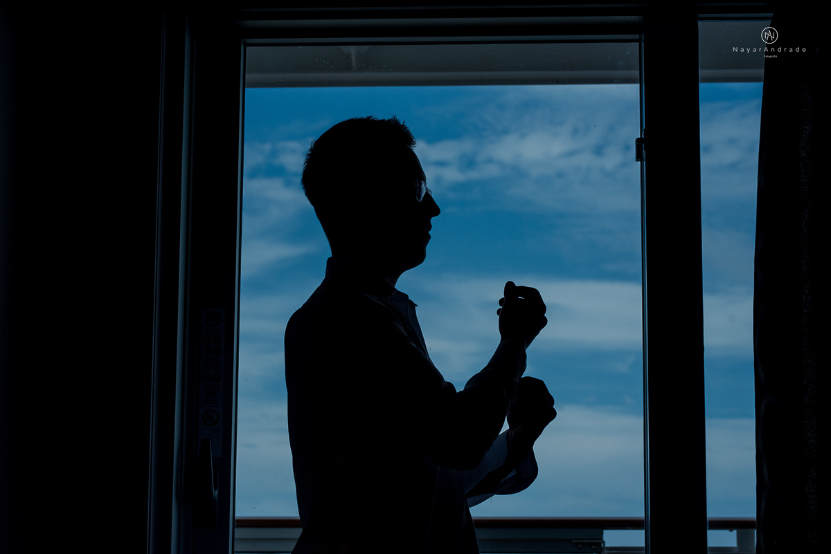casamento no navio msc seaview noivo bombeiro usando farda fotografia feita pela fotografa nayara andrade de santos festa no navio de casamento