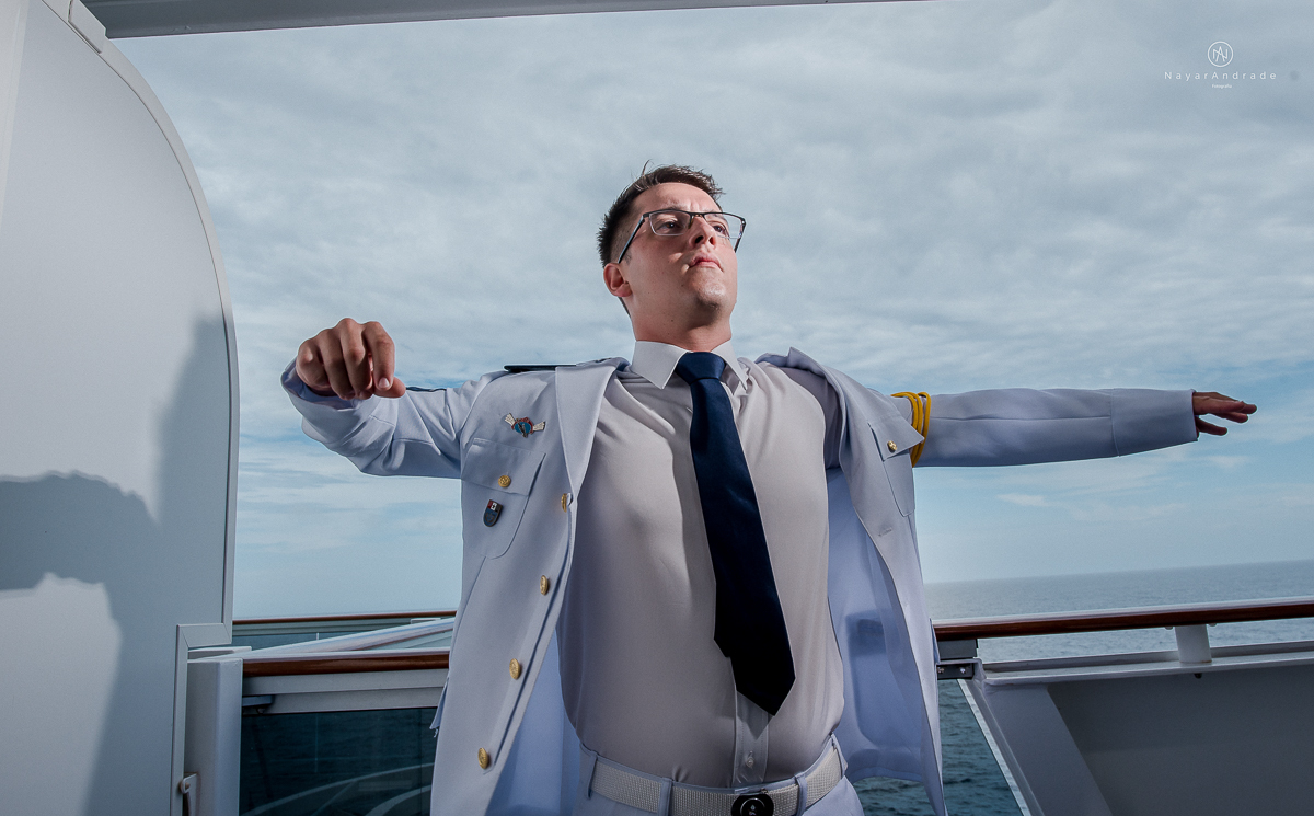 casamento no navio msc seaview noivo bombeiro usando farda fotografia feita pela fotografa nayara andrade de santos festa no navio de casamento