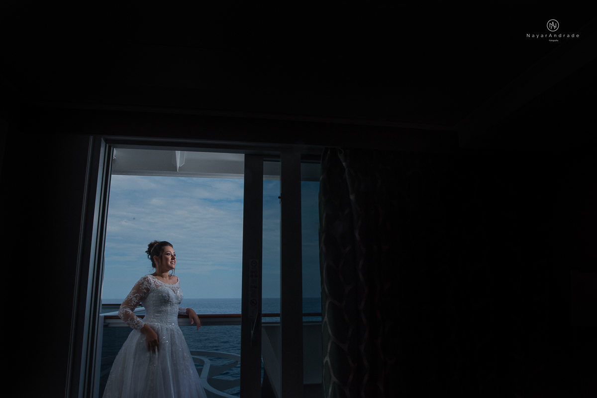 casamento no navio msc seaview noivo bombeiro usando farda fotografia feita pela fotografa nayara andrade de santos festa no navio de casamento