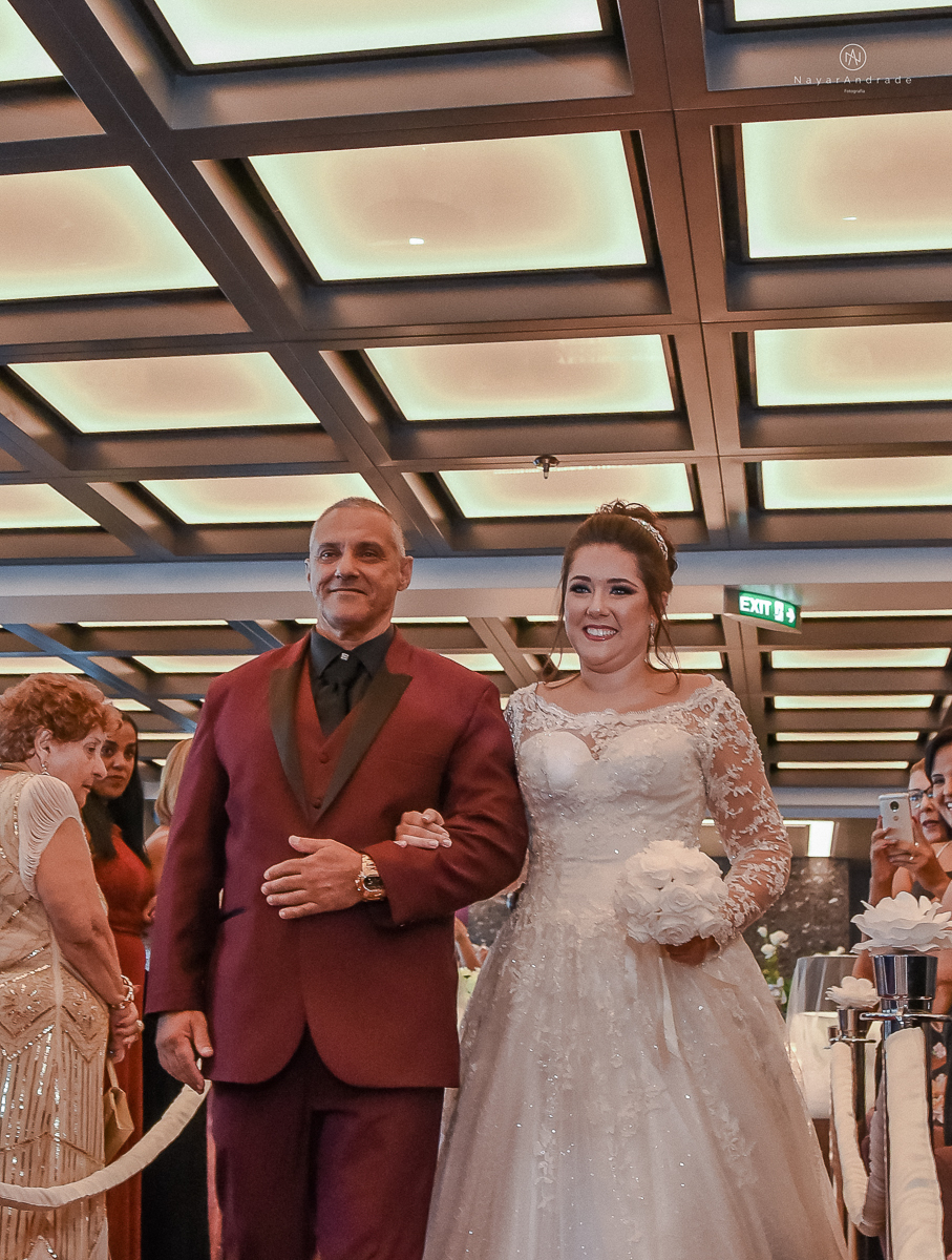 casamento no navio msc seaview noivo bombeiro usando farda fotografia feita pela fotografa nayara andrade de santos festa no navio de casamento