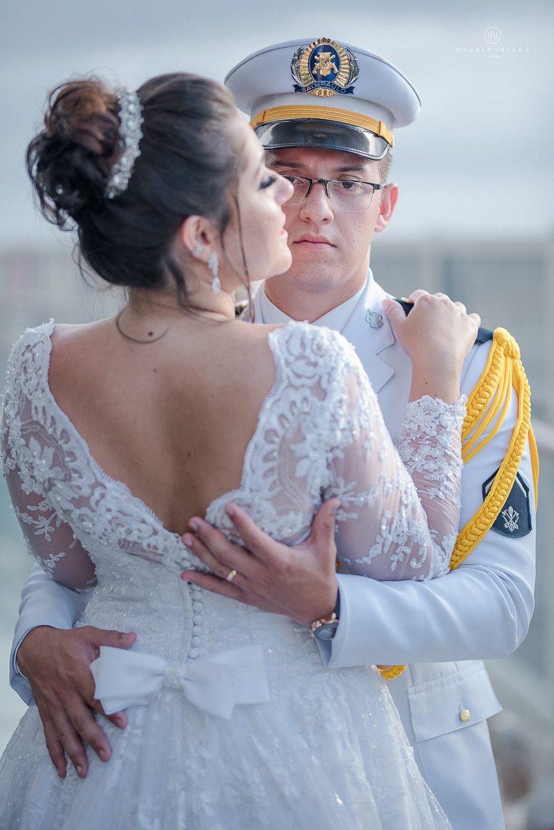 casamento no navio msc seaview noivo bombeiro usando farda fotografia feita pela fotografa nayara andrade de santos festa no navio de casamento