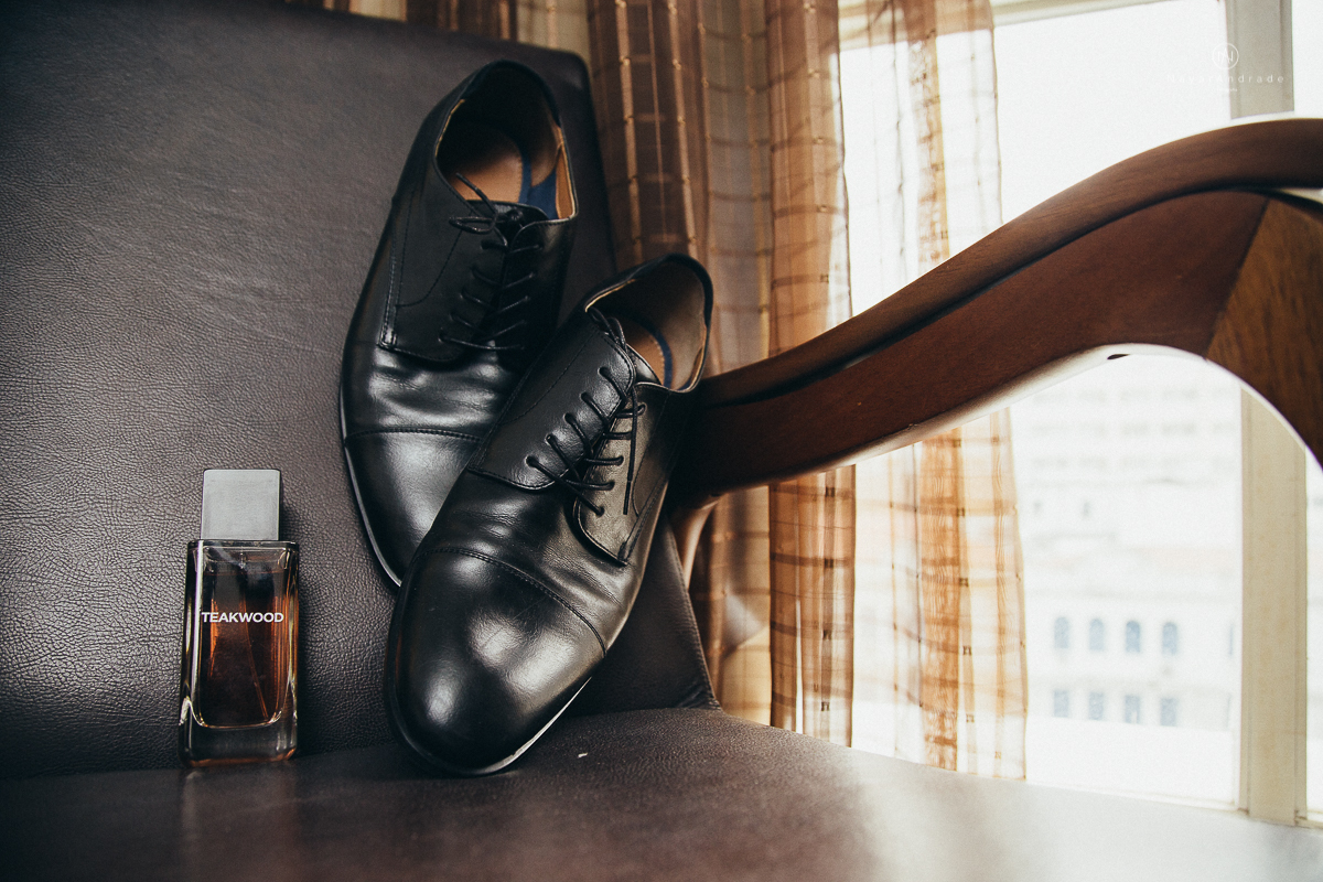 casamento rustico de tarde no salao plataforma na ilha porchat em santos sao vicente decoracao colorida e florida noivo canadense noiva brasileira tons claros  fotografa nayara andrade fotografia fotografa premiada