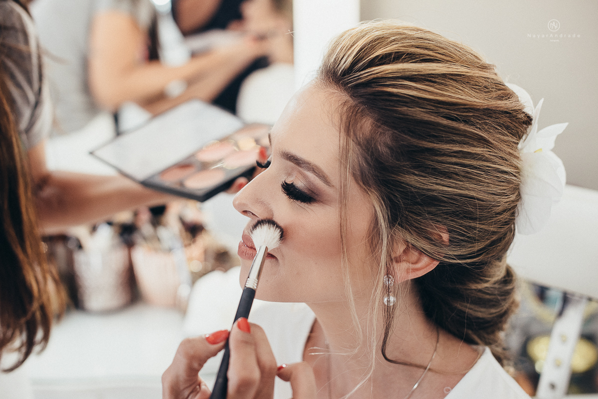 casamento rustico de tarde no salao plataforma na ilha porchat em santos sao vicente decoracao colorida e florida noivo canadense noiva brasileira tons claros  fotografa nayara andrade fotografia fotografa premiada