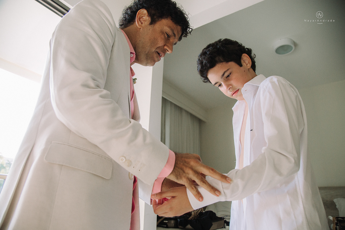 Detalhes de roupa making of do cantor JOrge Vercillo em seu casamento em salvador bahia pelas lentes de Nayara Andrade fotografia