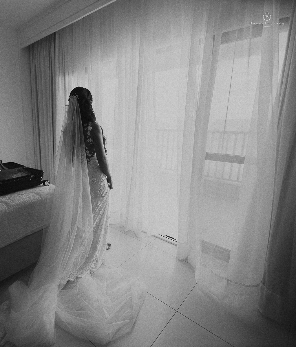 Detalhes e retratos da noiva MArtha suarez no seu making of em salvador bahia casamento MArtha e JOrge vercillo