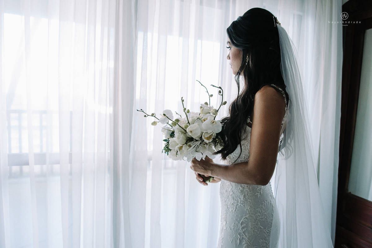 Detalhes e retratos da noiva MArtha suarez no seu making of em salvador bahia casamento MArtha e JOrge vercillo