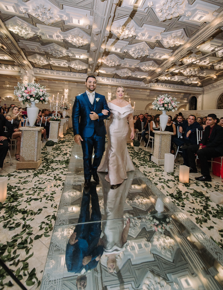 Fotos da cerimonia em casamento feito em um castelo em sao paulo fotografia nayara andrade fotografia