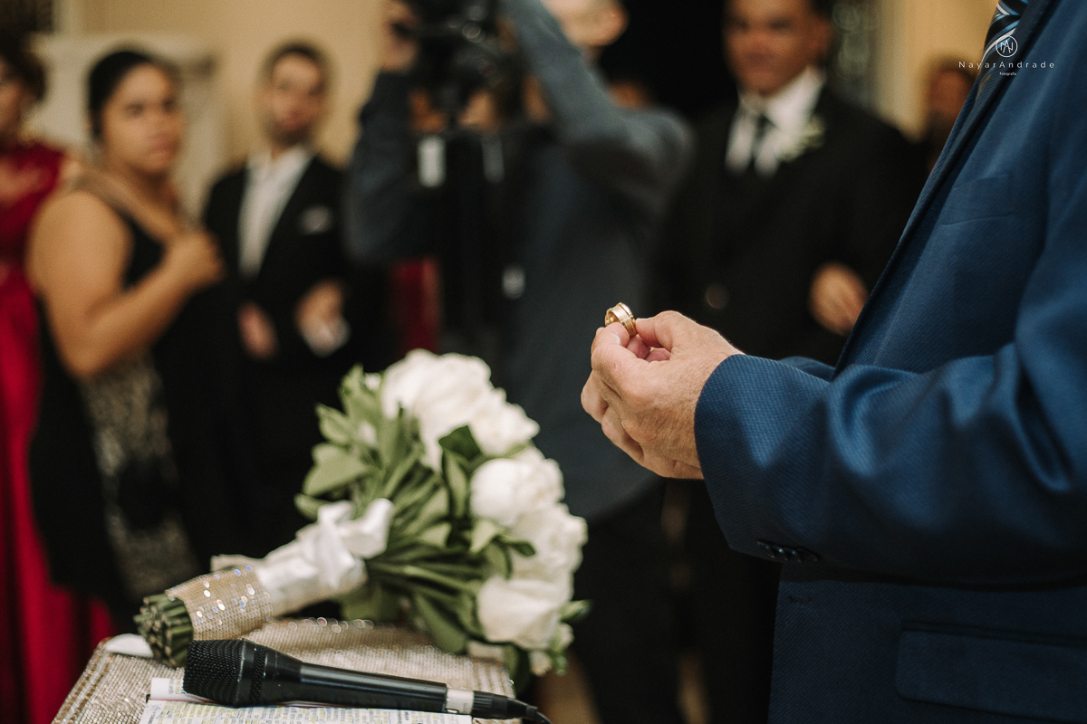 Fotos da cerimonia em casamento feito em um castelo em sao paulo fotografia nayara andrade fotografia