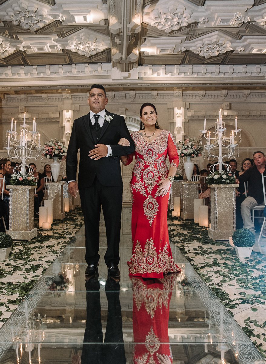 Fotos da cerimonia em casamento feito em um castelo em sao paulo fotografia nayara andrade fotografia