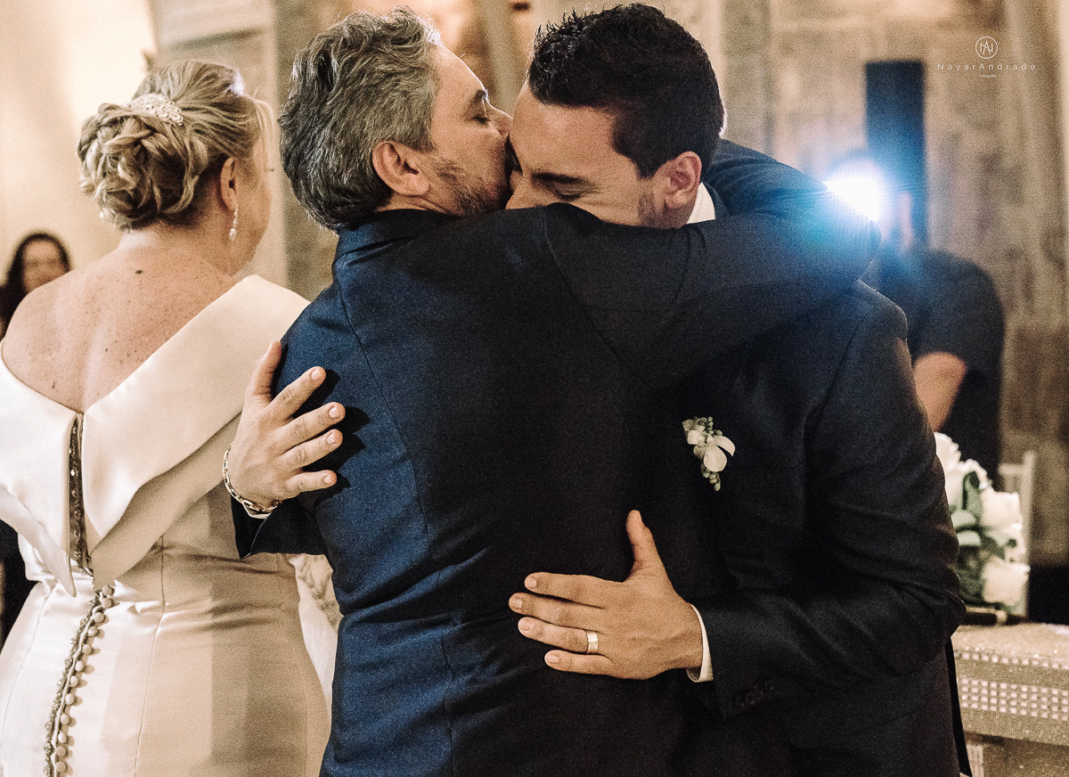 Fotos da cerimonia em casamento feito em um castelo em sao paulo fotografia nayara andrade fotografia