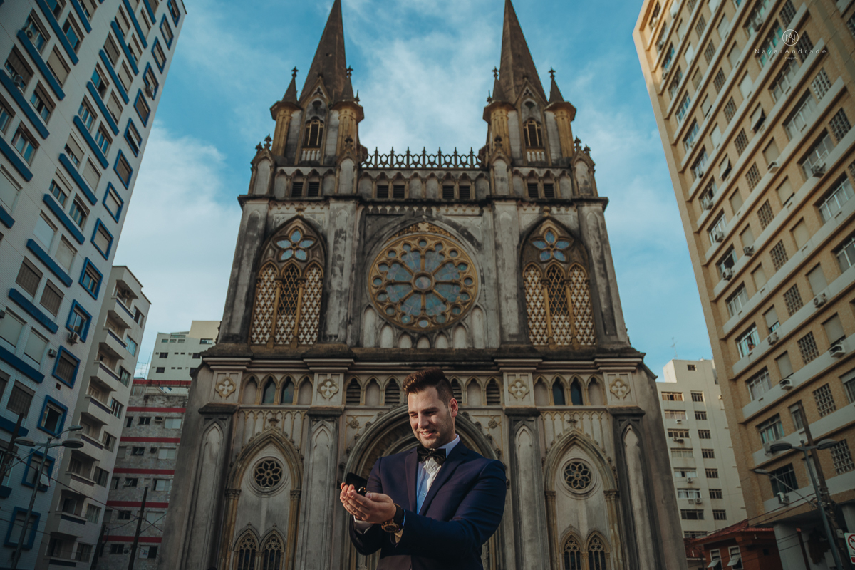 casamento realizado na igreja basilica do Embare em santos decoraçao sem tapete