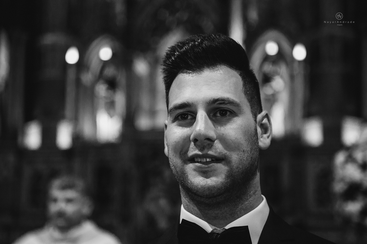 Making Of de noivo no novotel em santos noivo canadense de terno azul e gravata borboleta 