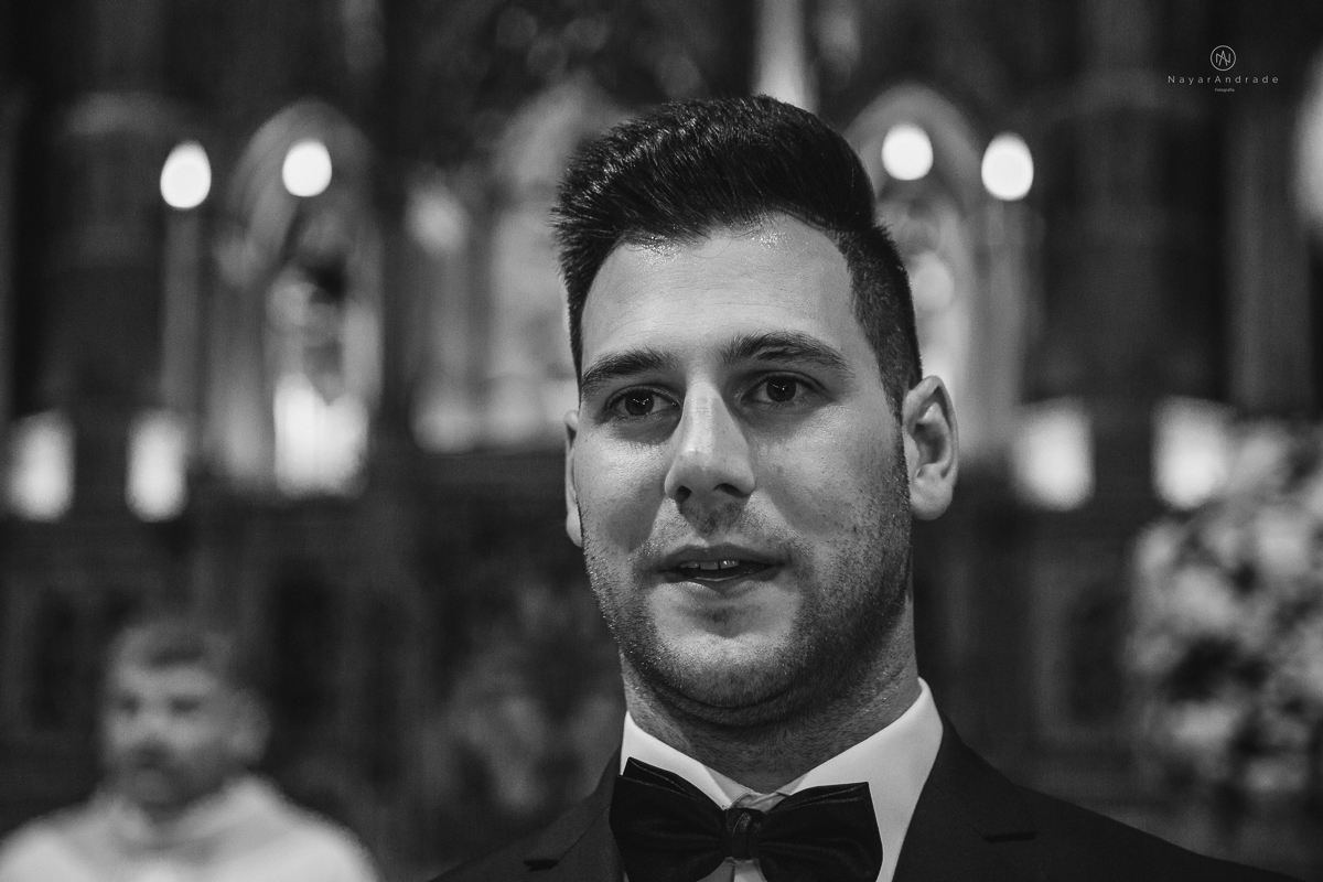 Making Of de noivo no novotel em santos noivo canadense de terno azul e gravata borboleta 