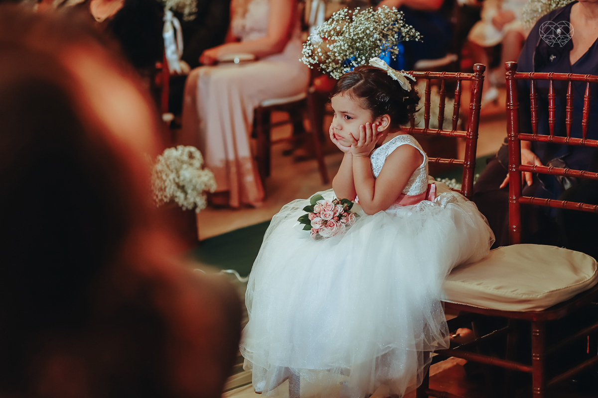 casamentode dia em Santos feito pela fotografa mais premiada da regiao nayara andrade. noivos casando de dia na baixada santista