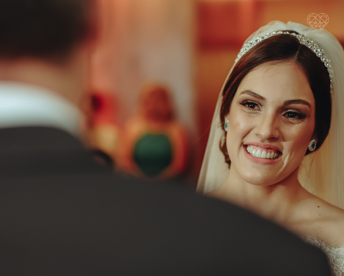 casamentode dia em Santos feito pela fotografa mais premiada da regiao nayara andrade. noivos casando de dia na baixada santista