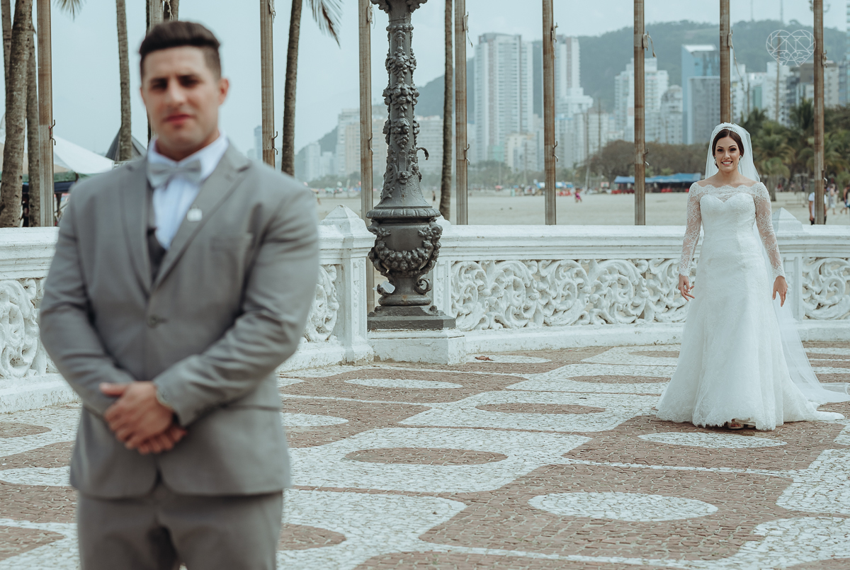 casamentode dia em Santos feito pela fotografa mais premiada da regiao nayara andrade. noivos casando de dia na baixada santista