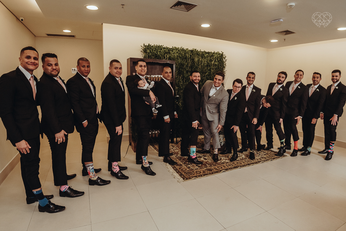 casamentode dia em Santos feito pela fotografa mais premiada da regiao nayara andrade. noivos casando de dia na baixada santista