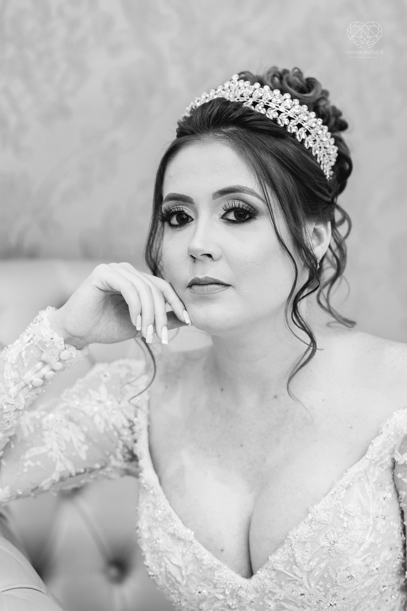 noiva ruiva com vestido da nova noiva estilo princesa making of no salao mariana assis e fotografia com a fotografa premiada em santos nayara andrade  fotos lindas de um casamento de princesa