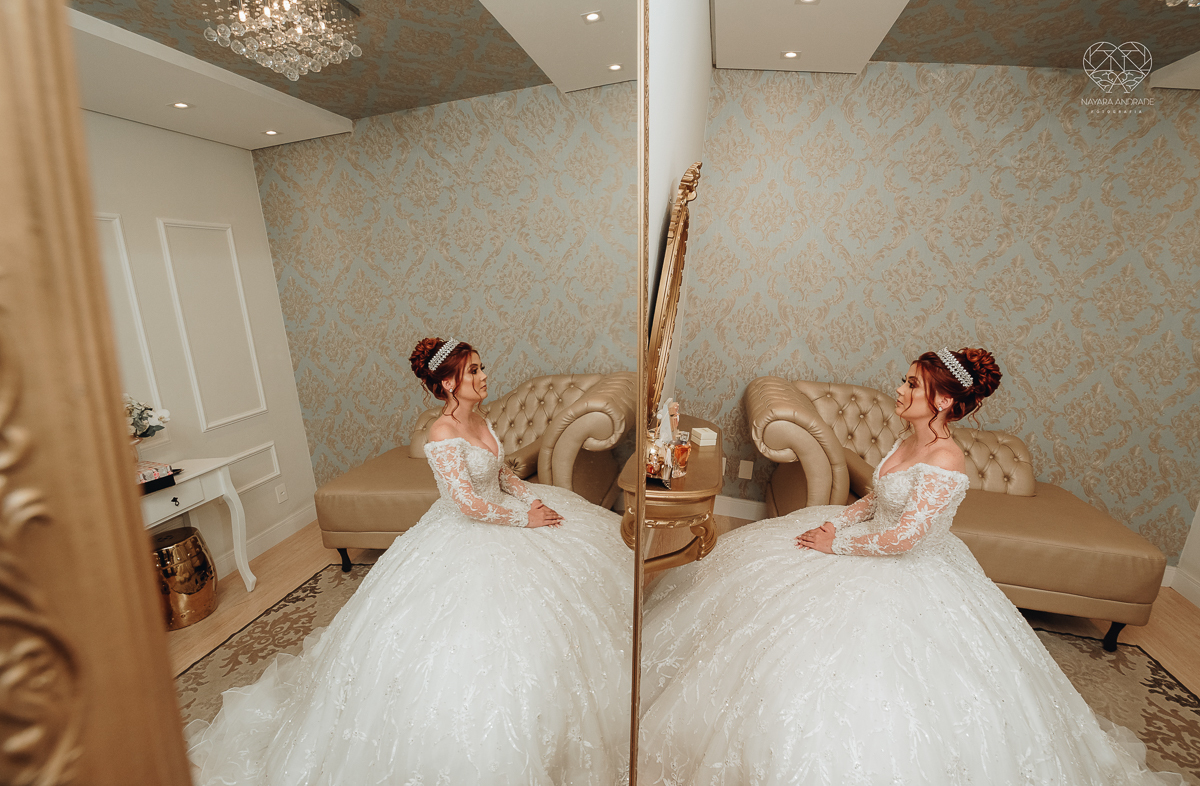 noiva ruiva com vestido da nova noiva estilo princesa making of no salao mariana assis e fotografia com a fotografa premiada em santos nayara andrade  fotos lindas de um casamento de princesa