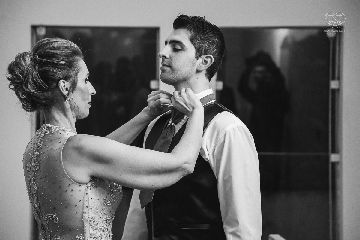 making of de noiva making of de noivo com hobbie brindando e fotos de making of de casametno