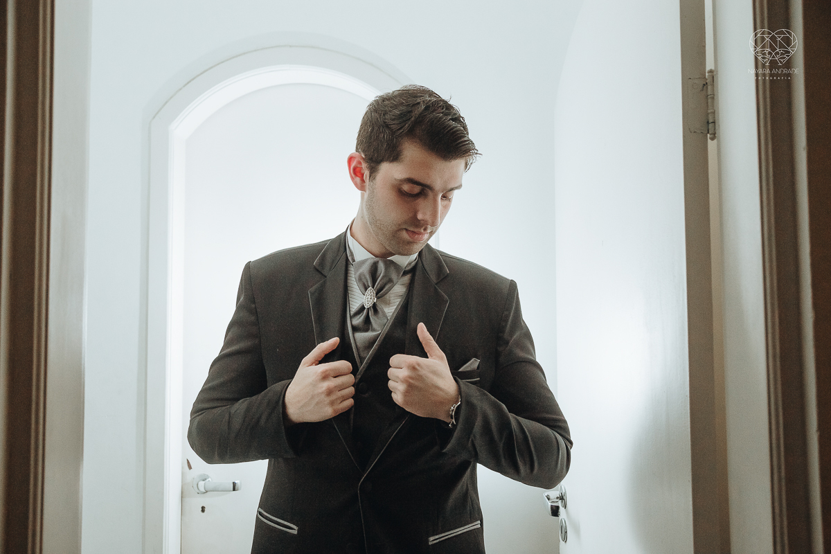 making of de noiva making of de noivo com hobbie brindando e fotos de making of de casametno