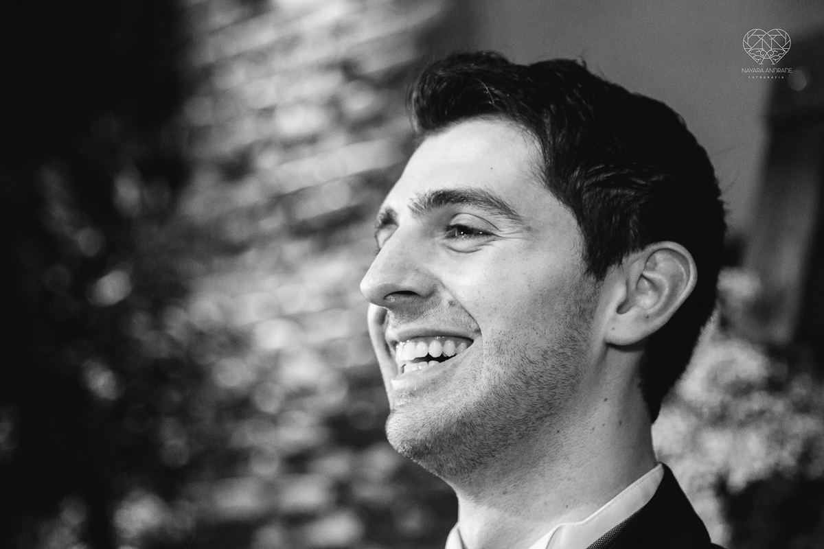 fotografia de casamento classico de princesa com decoraçao vermelha no espaço atmosphera no guaruja fotos feitas pela fotografa nayara andrade de santos