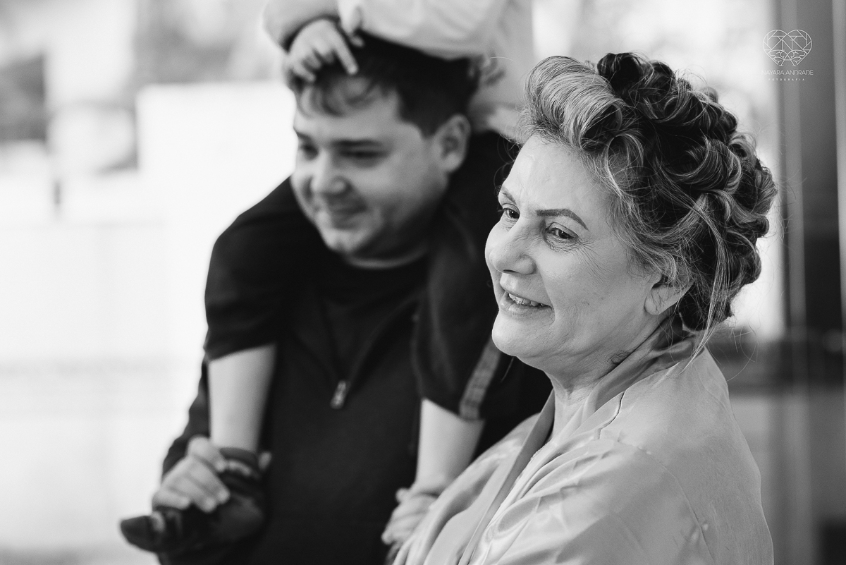 making of de noiva making of de noivo com hobbie brindando e fotos de making of de casametno