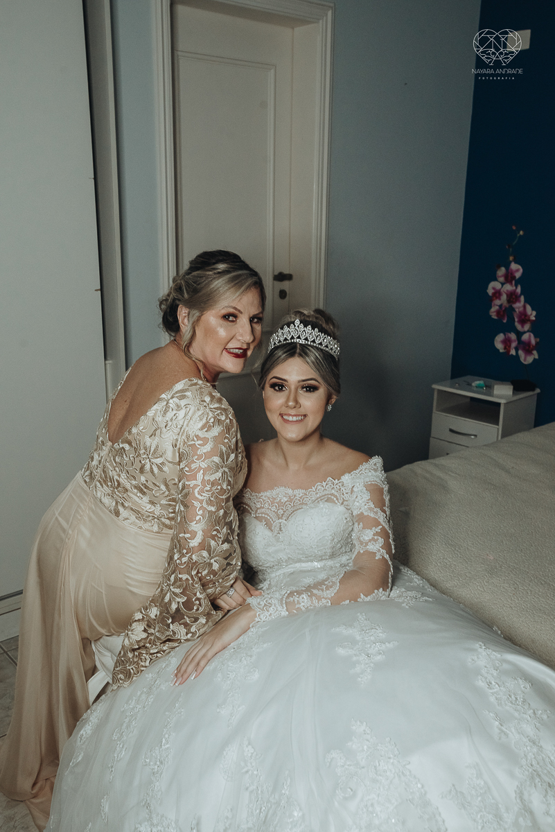 making of de noiva making of de noivo com hobbie brindando e fotos de making of de casametno