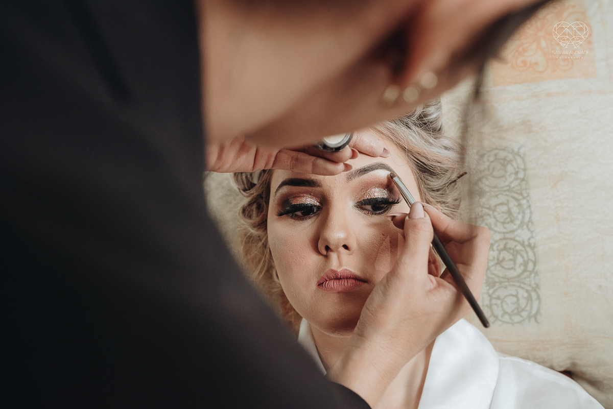 making of de noiva making of de noivo com hobbie brindando e fotos de making of de casametno