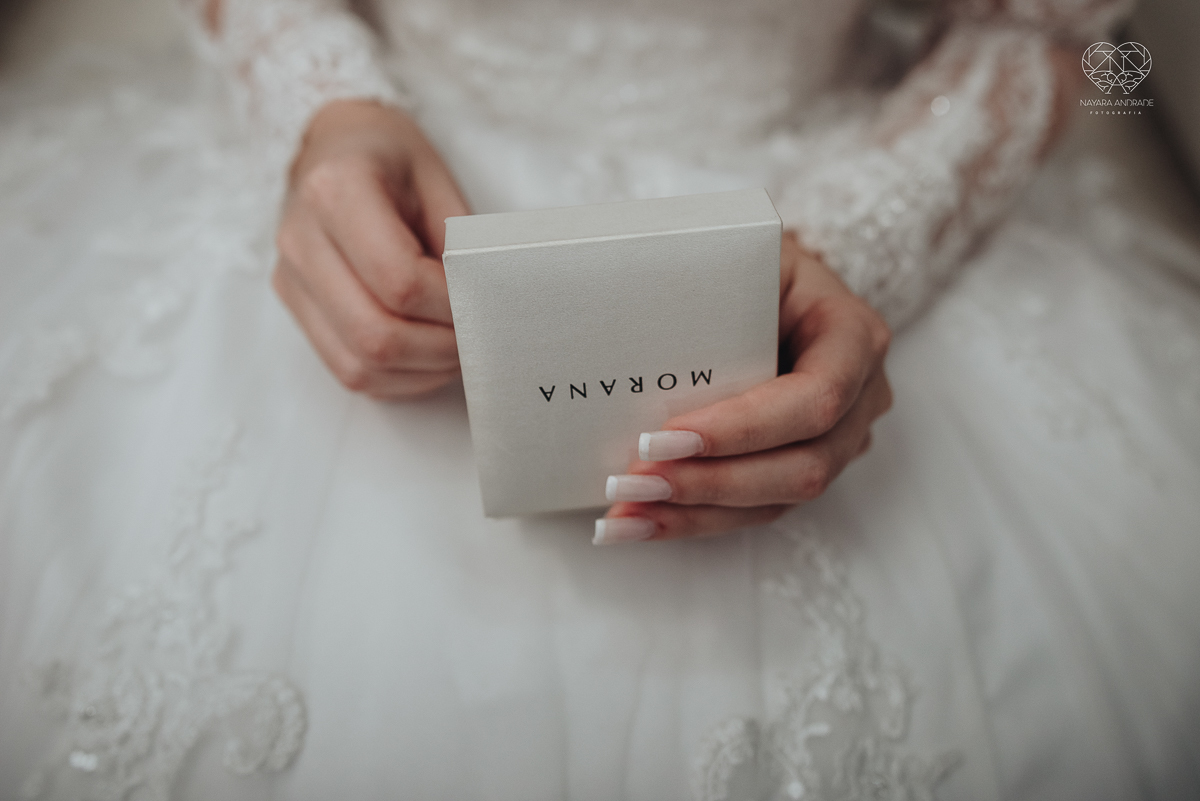 making of de noiva making of de noivo com hobbie brindando e fotos de making of de casametno